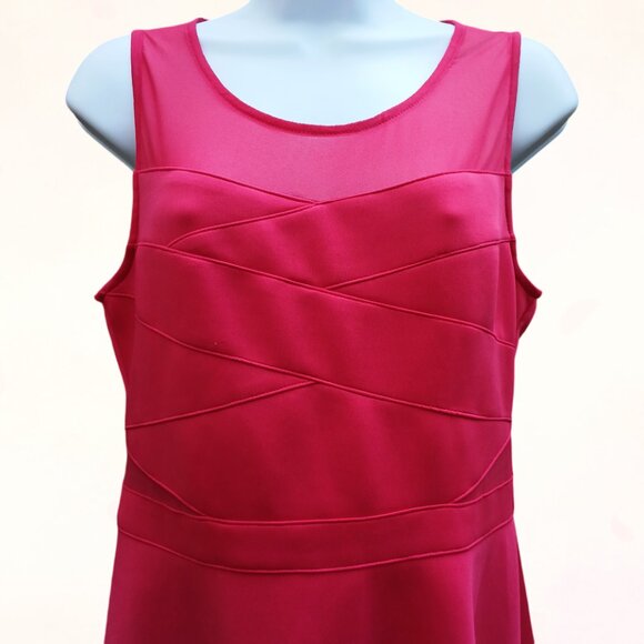 Guess Los Angeles Women’s Sleeveless Scoop Neck Pink/Rose Skater Dress Size 8 - Picture 2 of 12